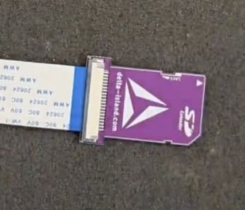 SD adapter connected to the ribbon cable